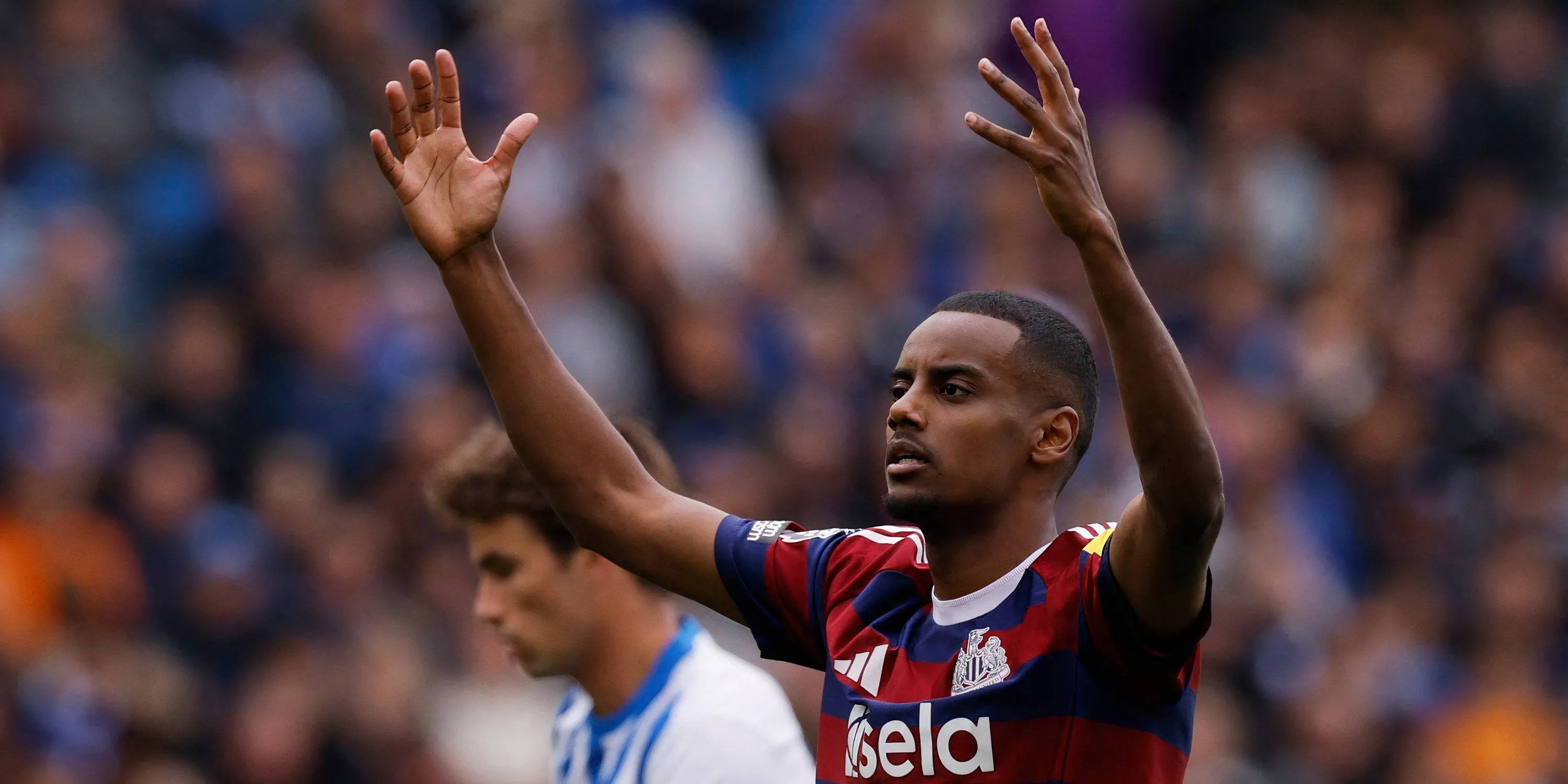 Alexander Isak, tiền đạo được liên hệ chuyển nhượng với Arsenal