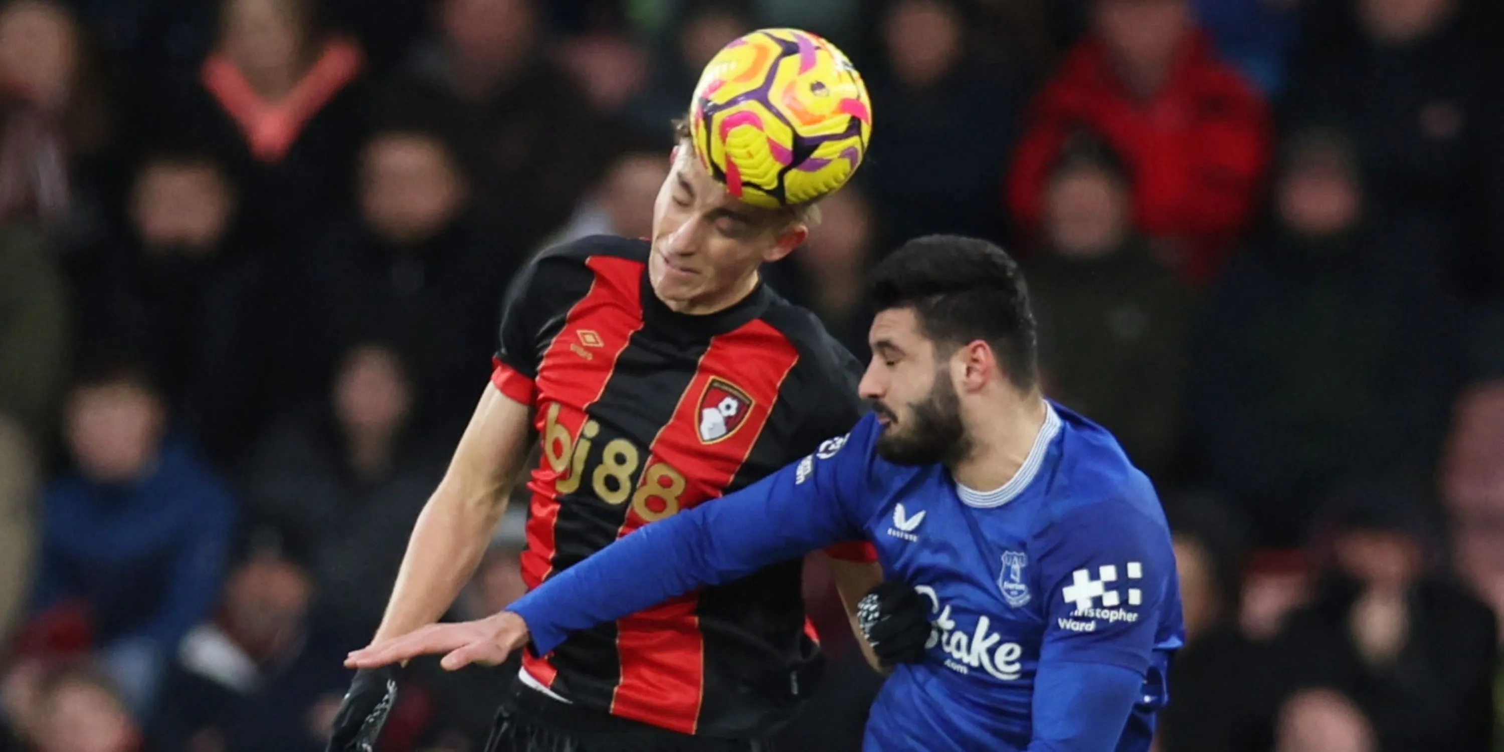 Dean Huijsen - tài năng trẻ đang được Chelsea và Liverpool săn đón