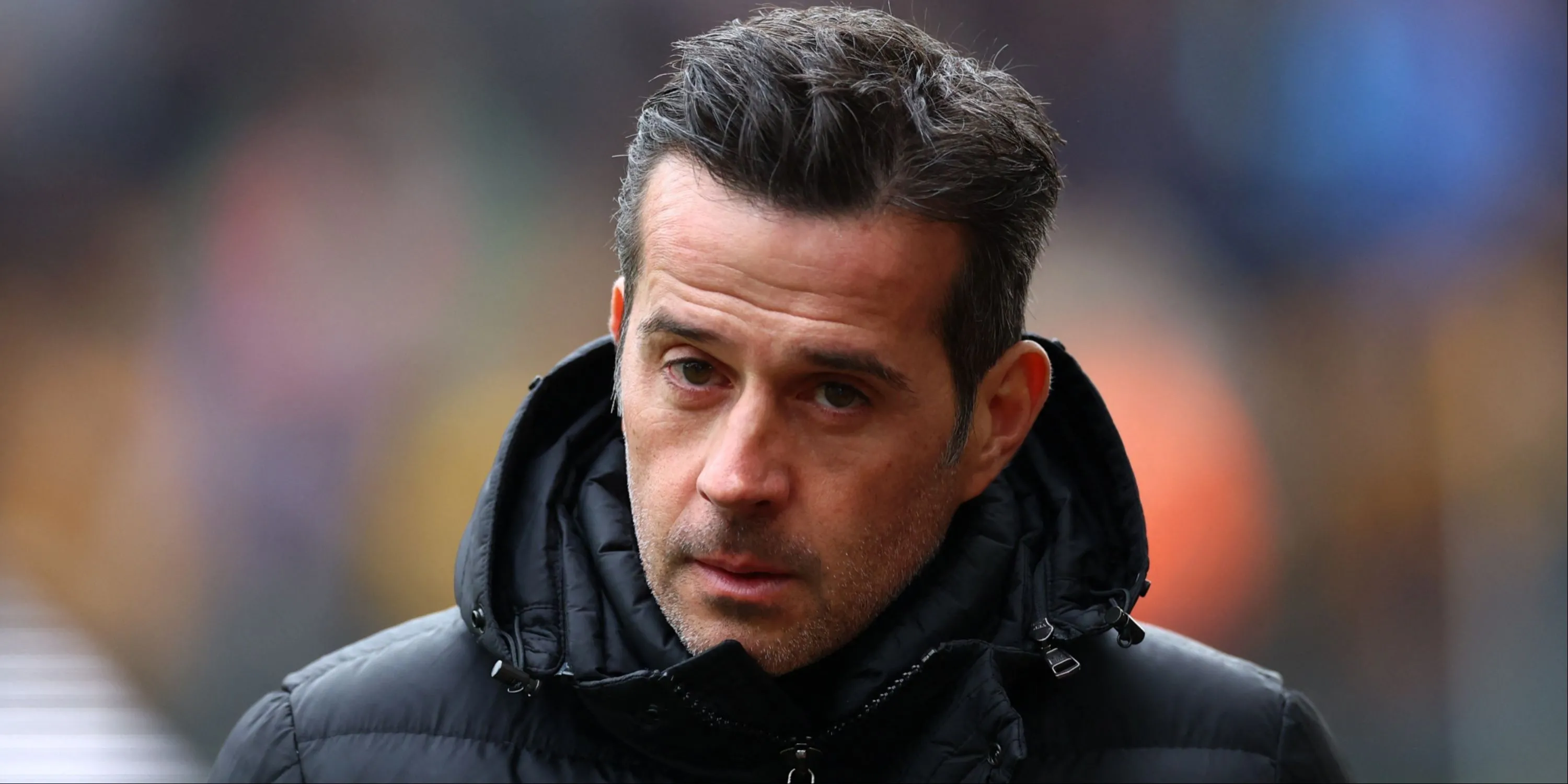 HLV Marco Silva trên sân đấu