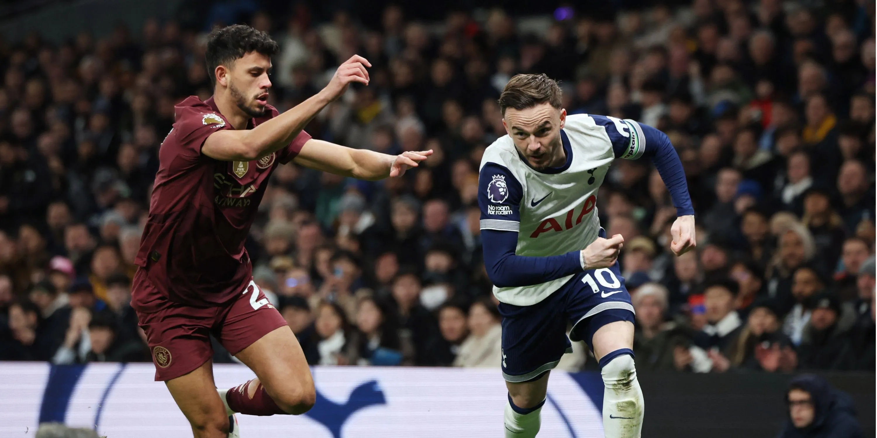 James Maddison trong màu áo Tottenham Hotspur, mục tiêu chuyển nhượng của Man City