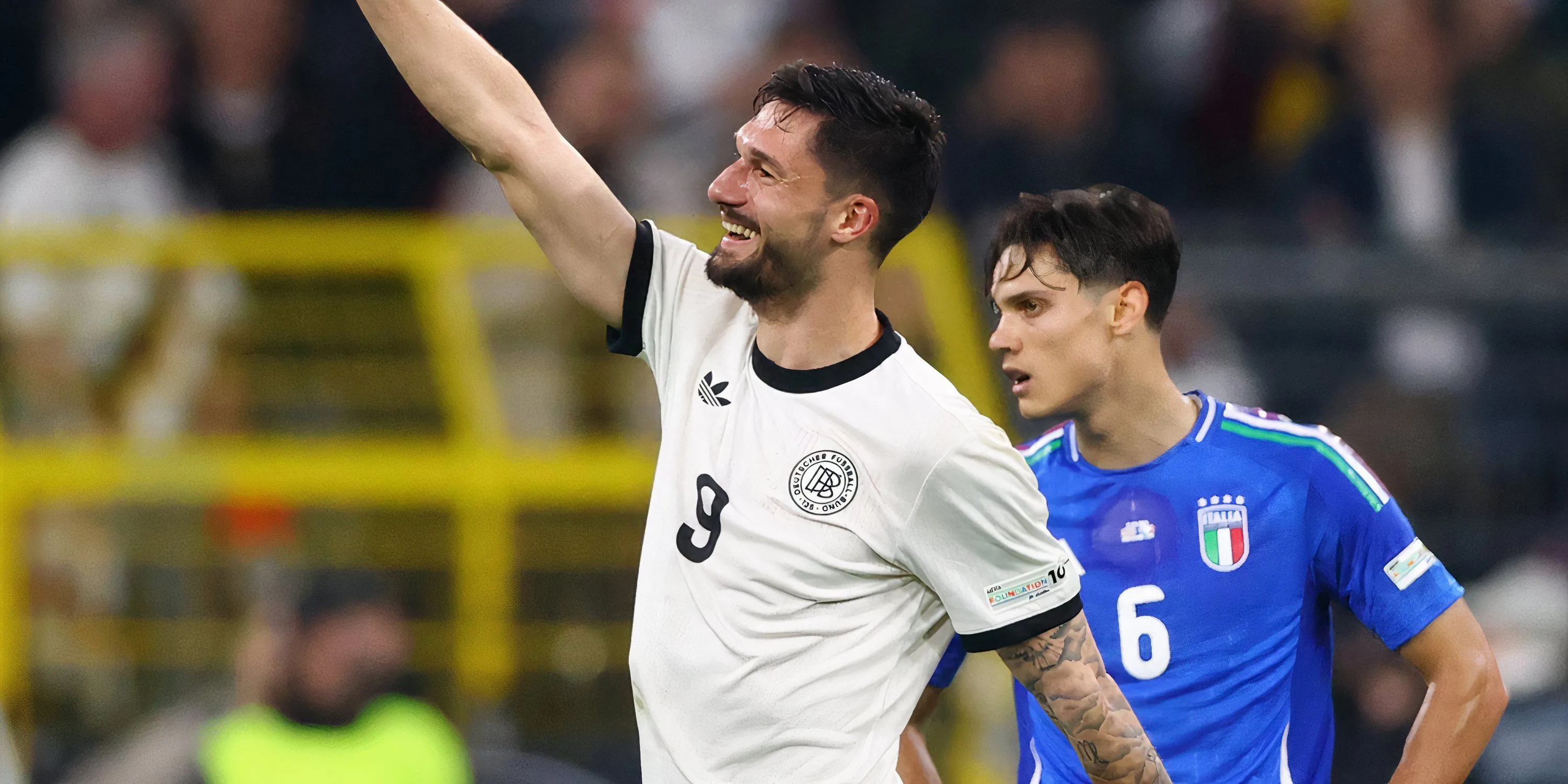 Tiền đạo Tim Kleindienst trong màu áo Gladbach