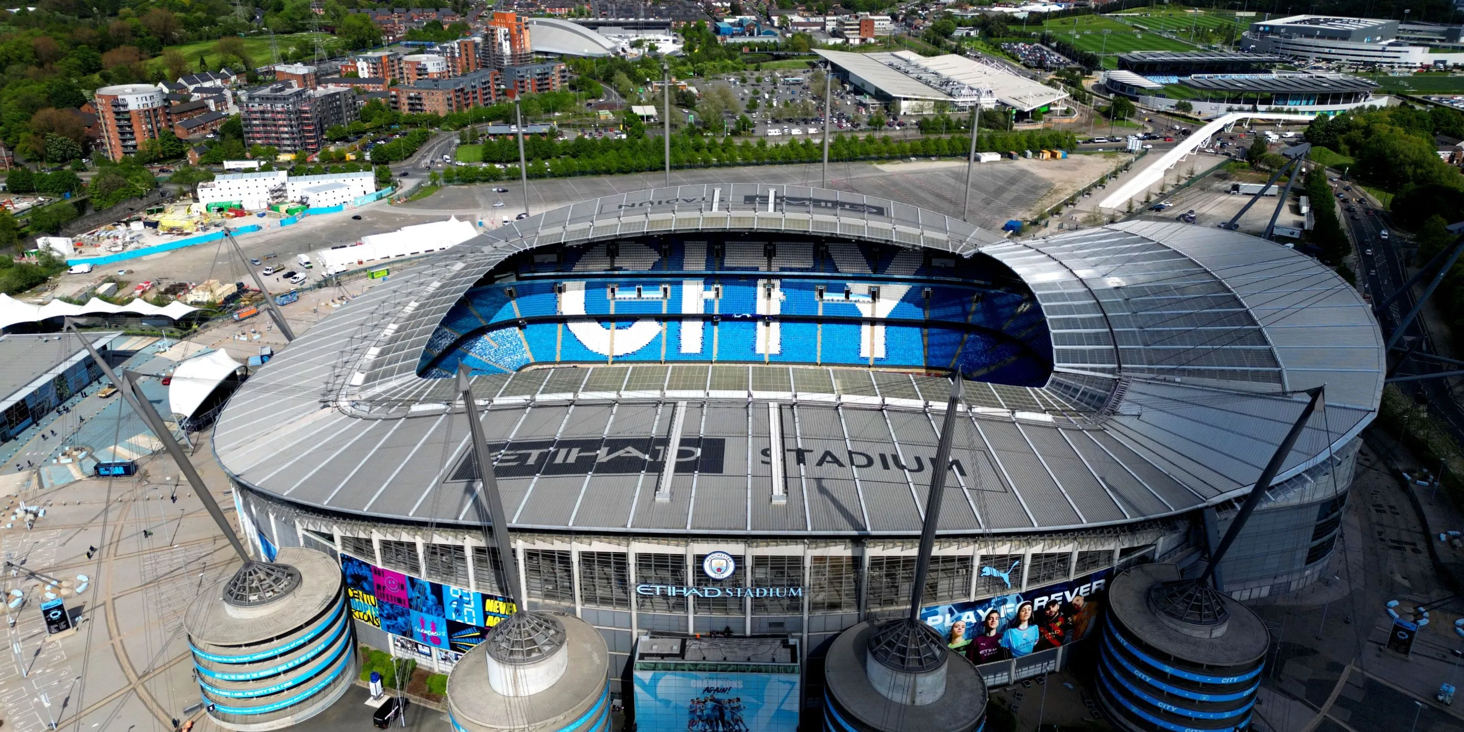 Toàn cảnh sân vận động Etihad của Manchester City trong một trận đấu Premier League