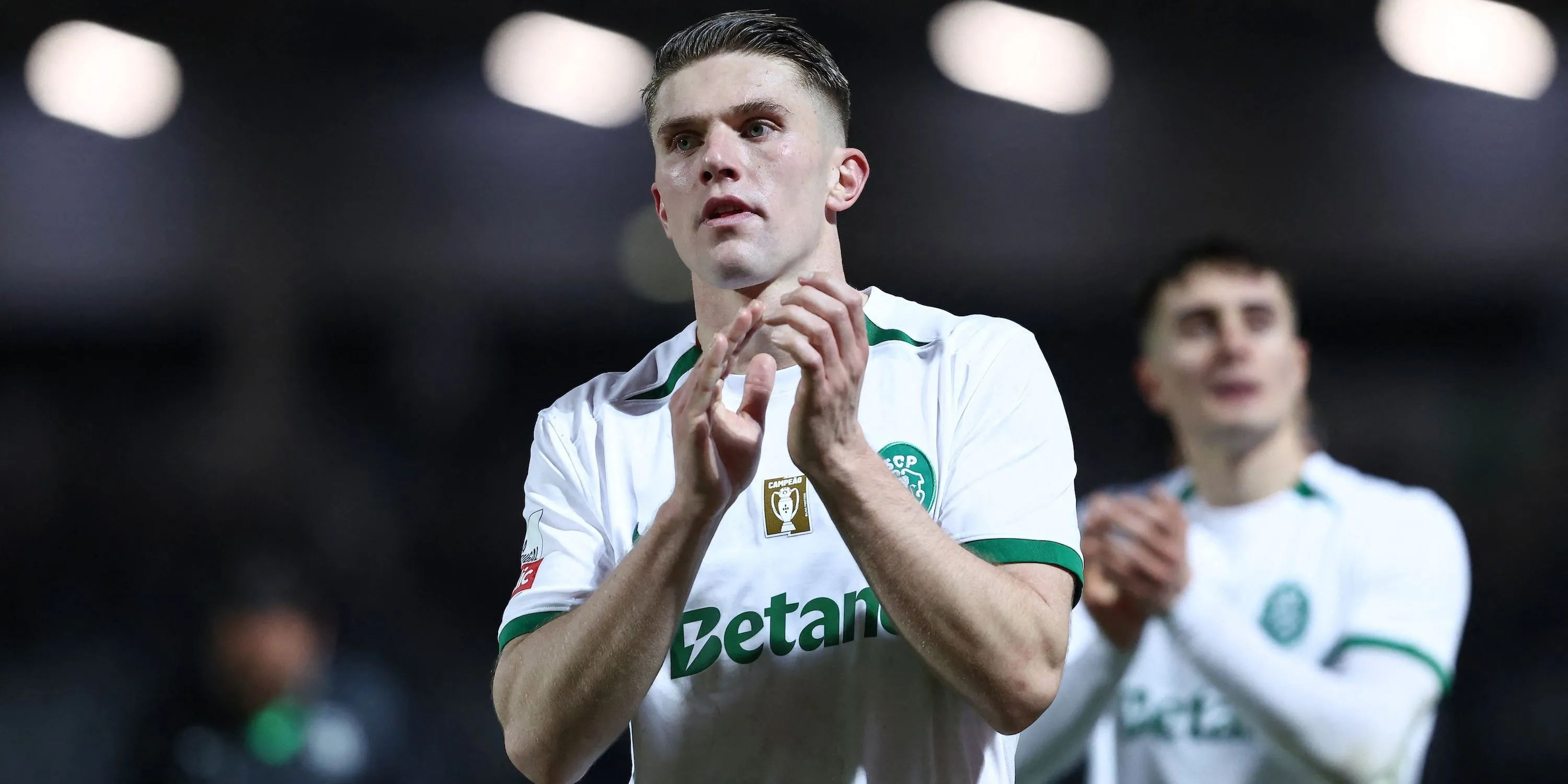 Viktor Gyokeres ăn mừng bàn thắng trong màu áo Sporting CP, mục tiêu của Arsenal