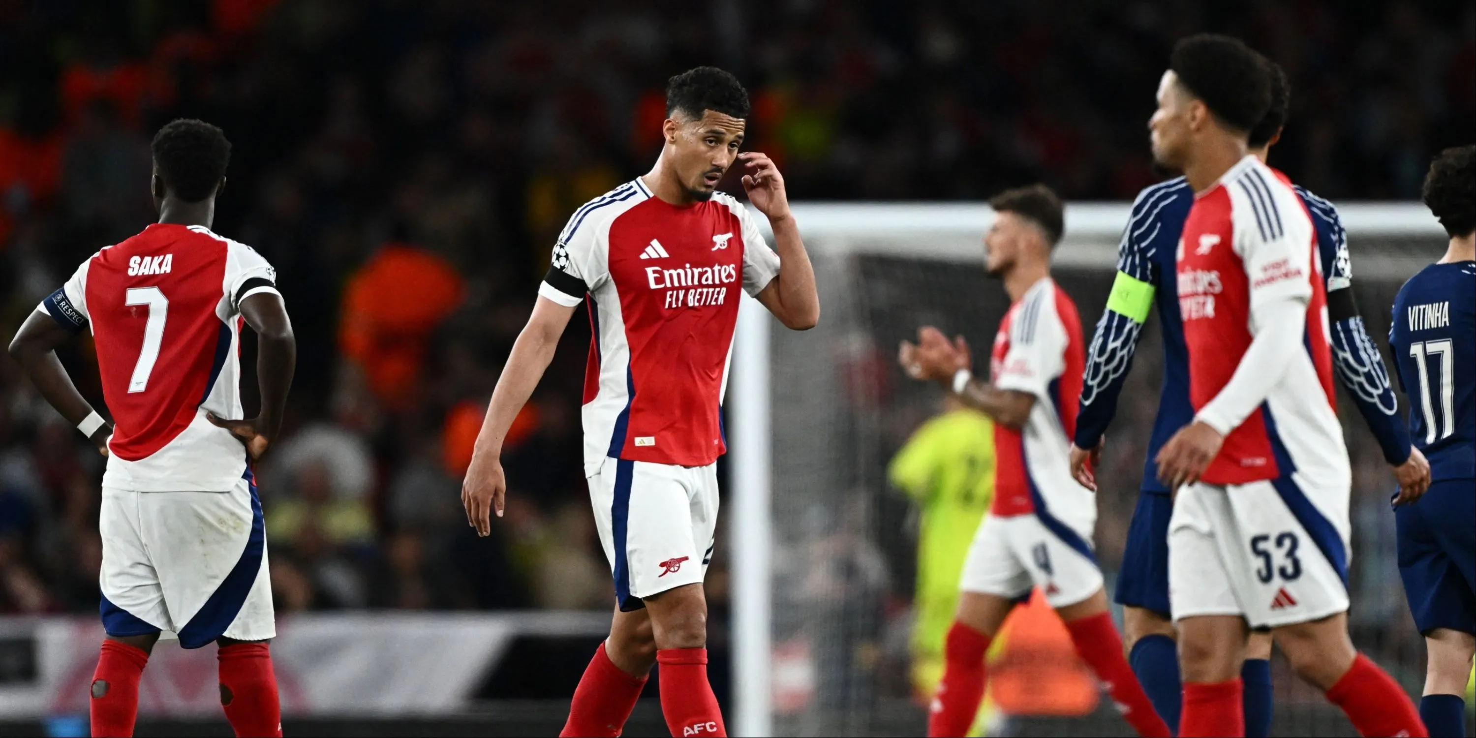 William Saliba, mục tiêu của Real Madrid, trong trận đấu của Arsenal