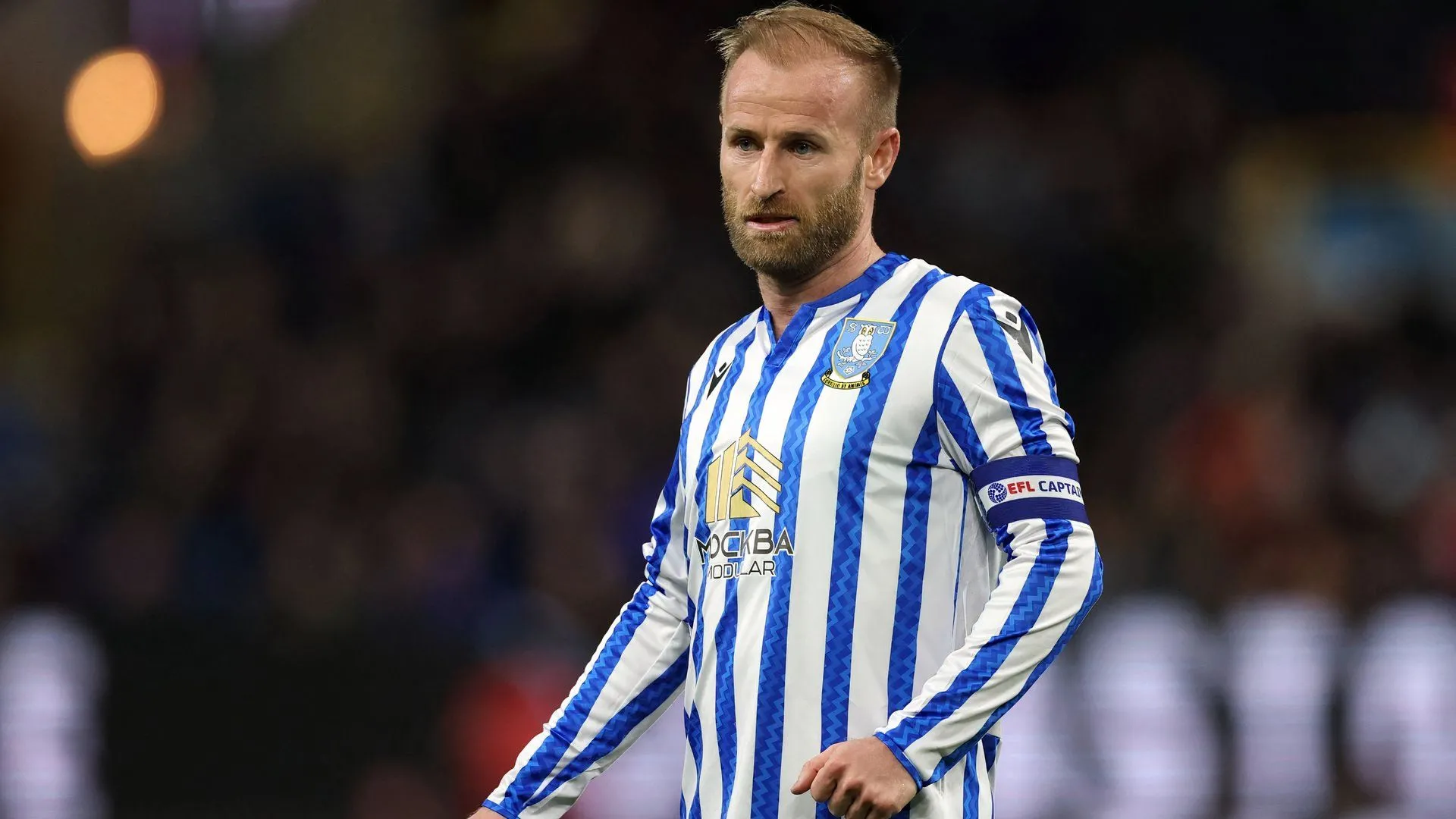 Barry Bannan của Sheffield Wednesday trong trận đấu