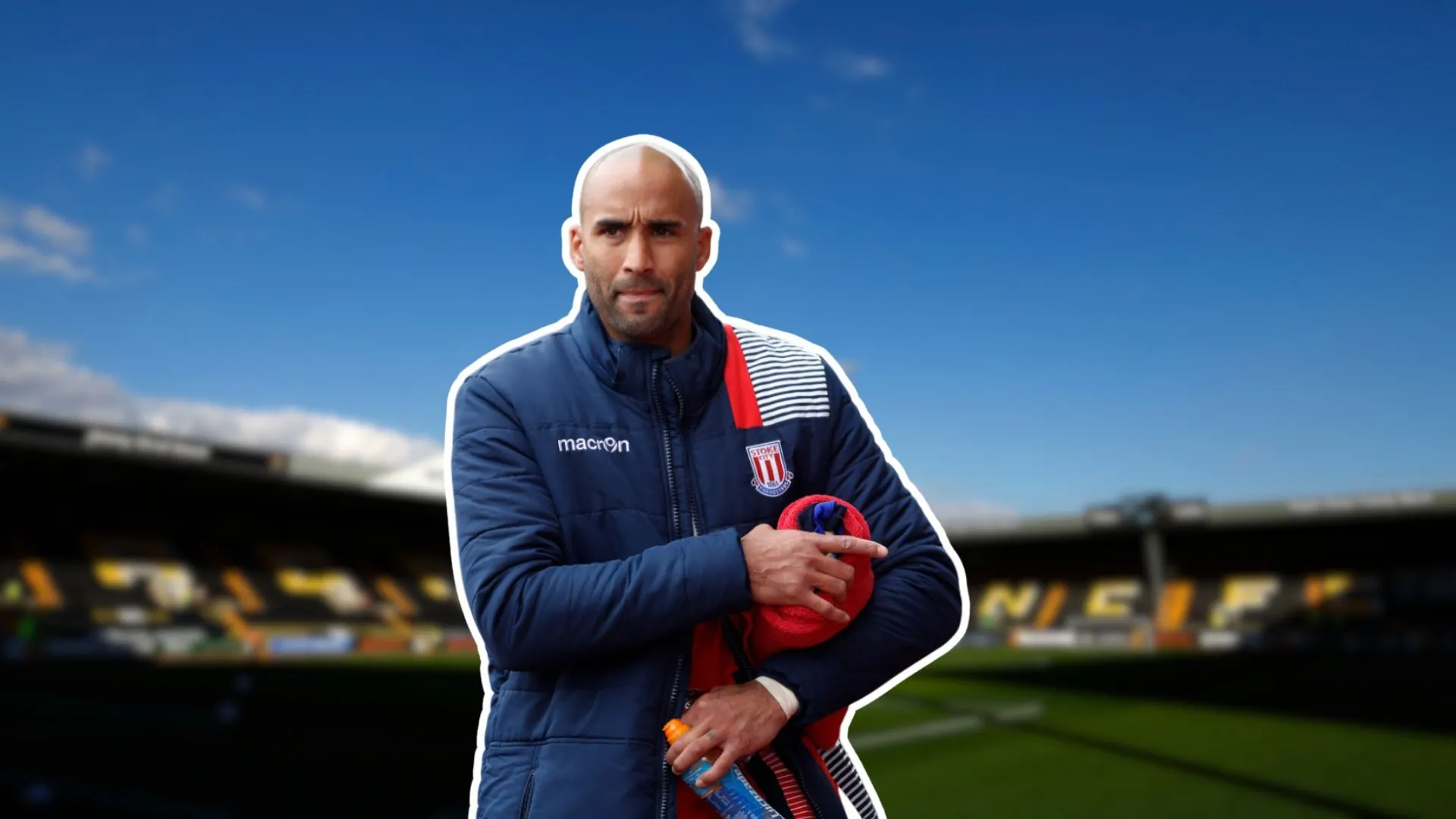 Cầu thủ Notts County ăn mừng bàn thắng
