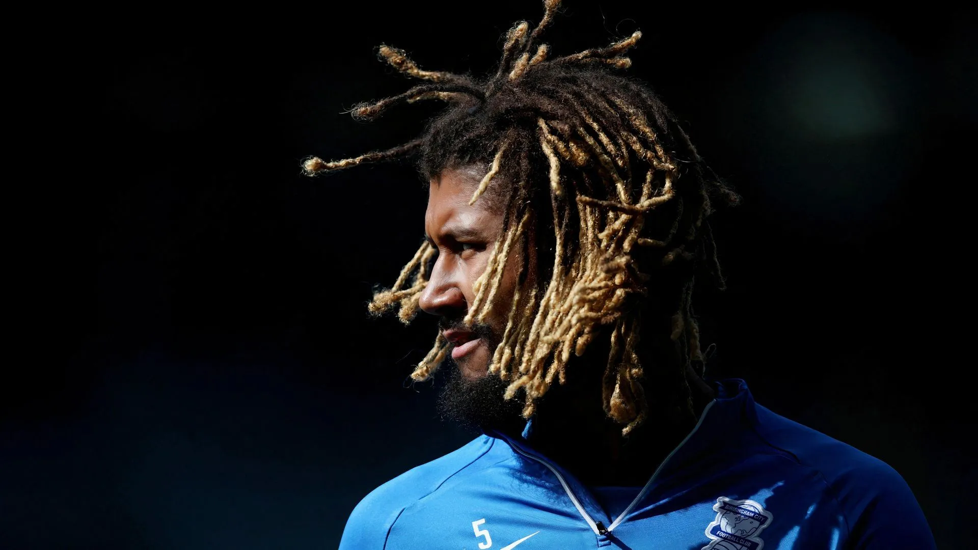 Trung vệ Dion Sanderson trong màu áo Birmingham City