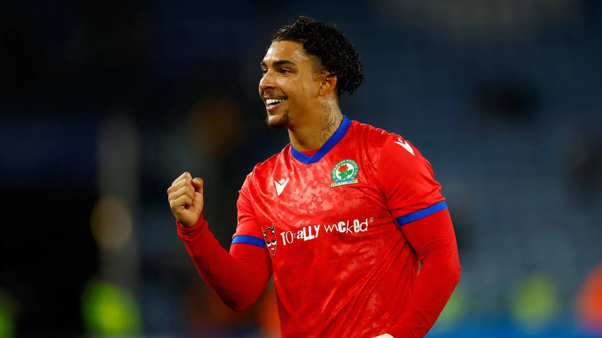 Cầu thủ Tyrhys Dolan trong màu áo Blackburn Rovers, một trong những người rời đi trong mùa hè