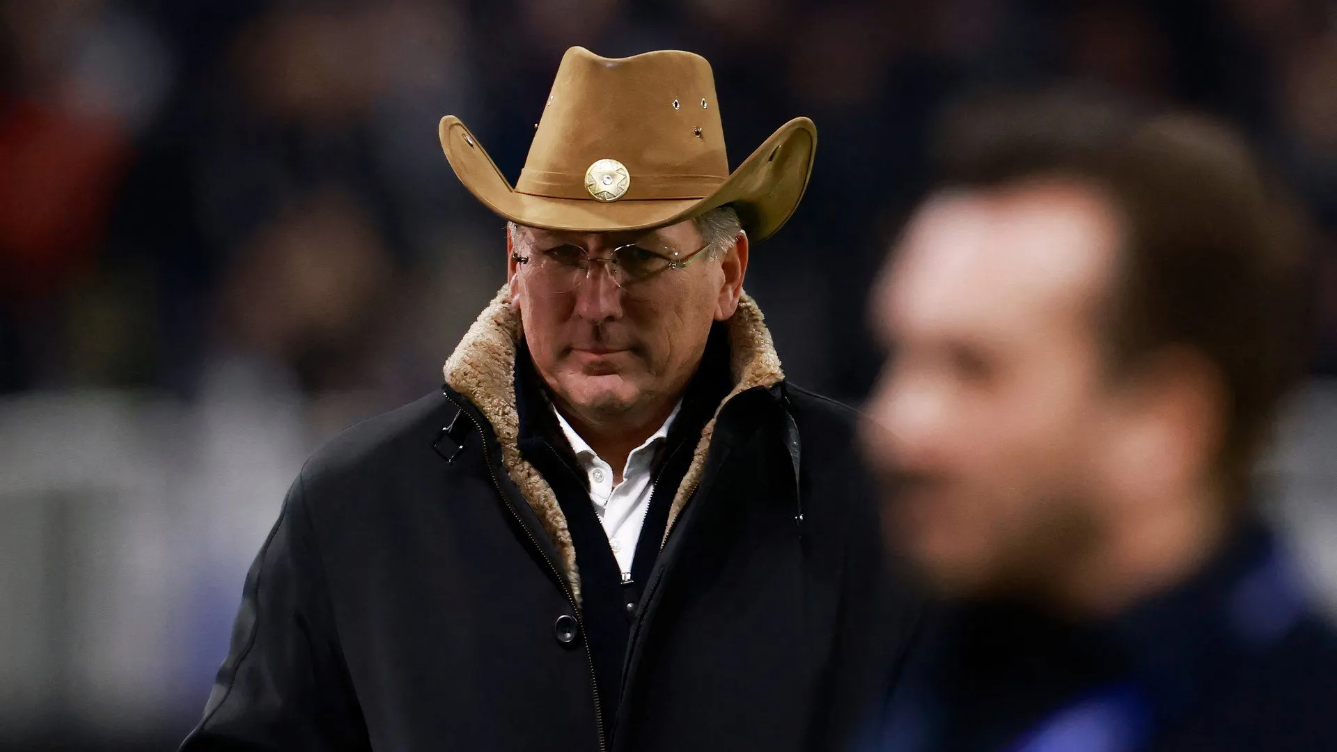 Cổ động viên Sheffield Wednesday biểu tình bên ngoài Hillsborough, phản đối chủ sở hữu và yêu cầu thay đổi