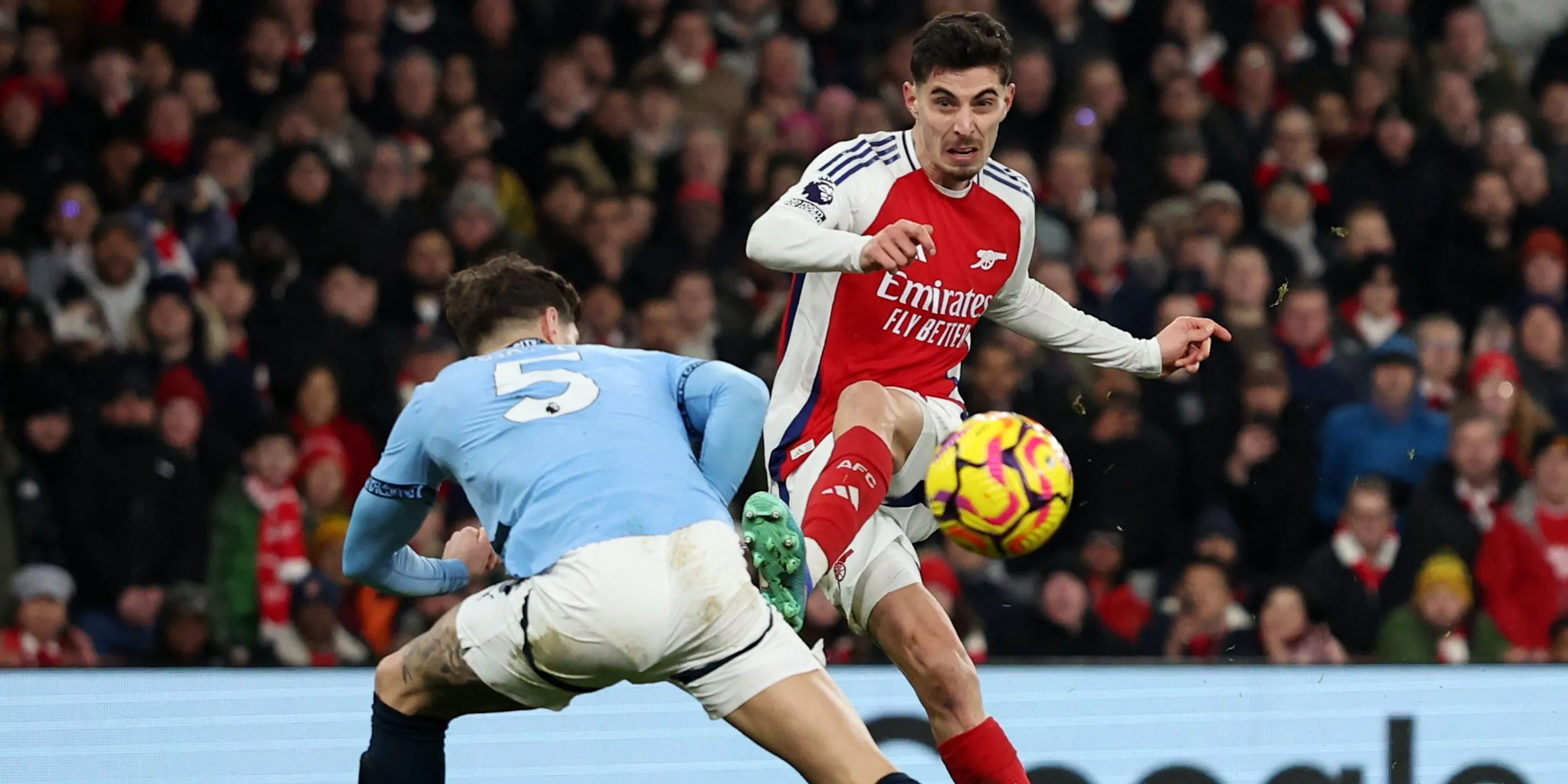 Kai Havertz ăn mừng bàn thắng cho Arsenal, hình ảnh thể hiện tầm ảnh hưởng trên hàng công khi bình phục hoàn toàn