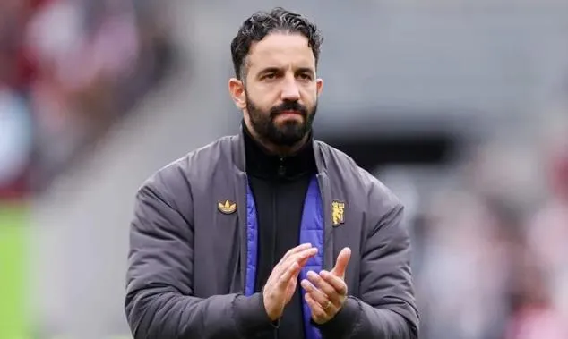 Amorim vẫn chưa giúp MU có sự ổn định.